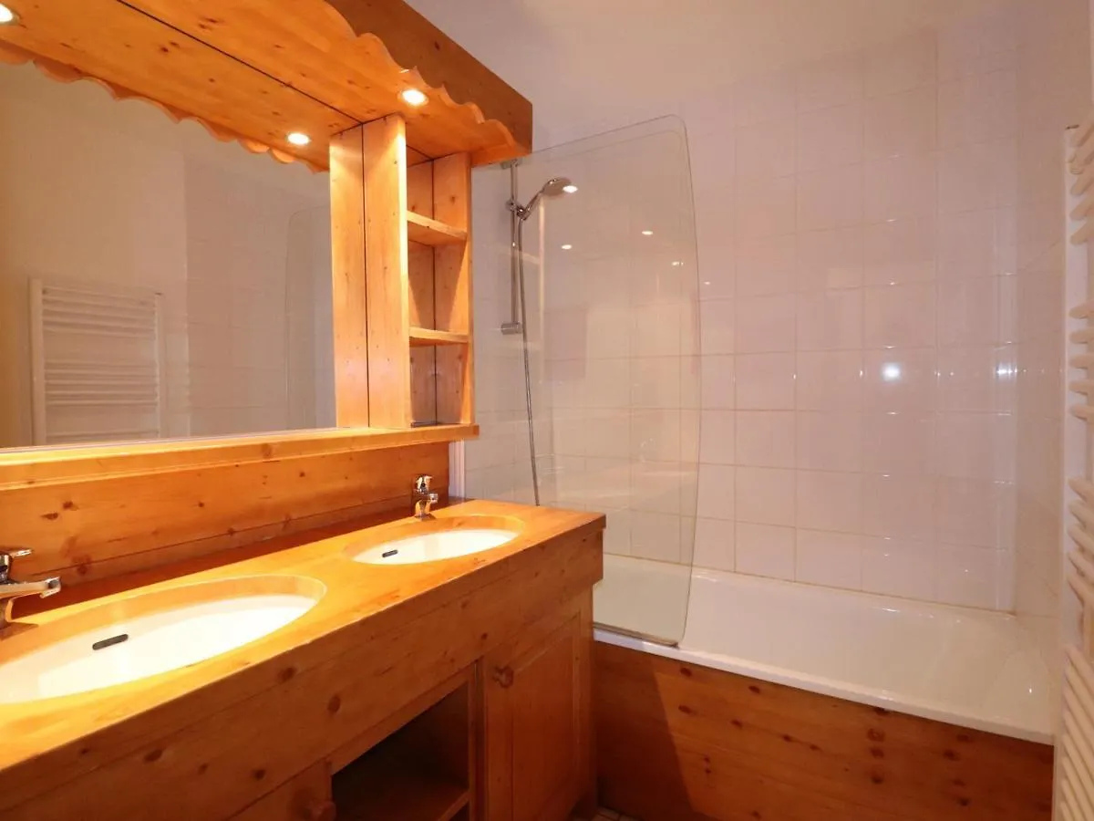 Apartment Charmant Appart 2P, Balcon Sud, 5 Pers, Meribel, Animaux Admis - Fr-1-182-38